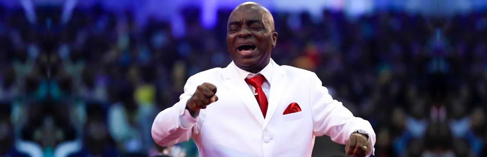 Bishop David Oyedepo - praying in tongues